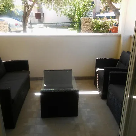 Apartment With A Parking Space - 17152 Medulin